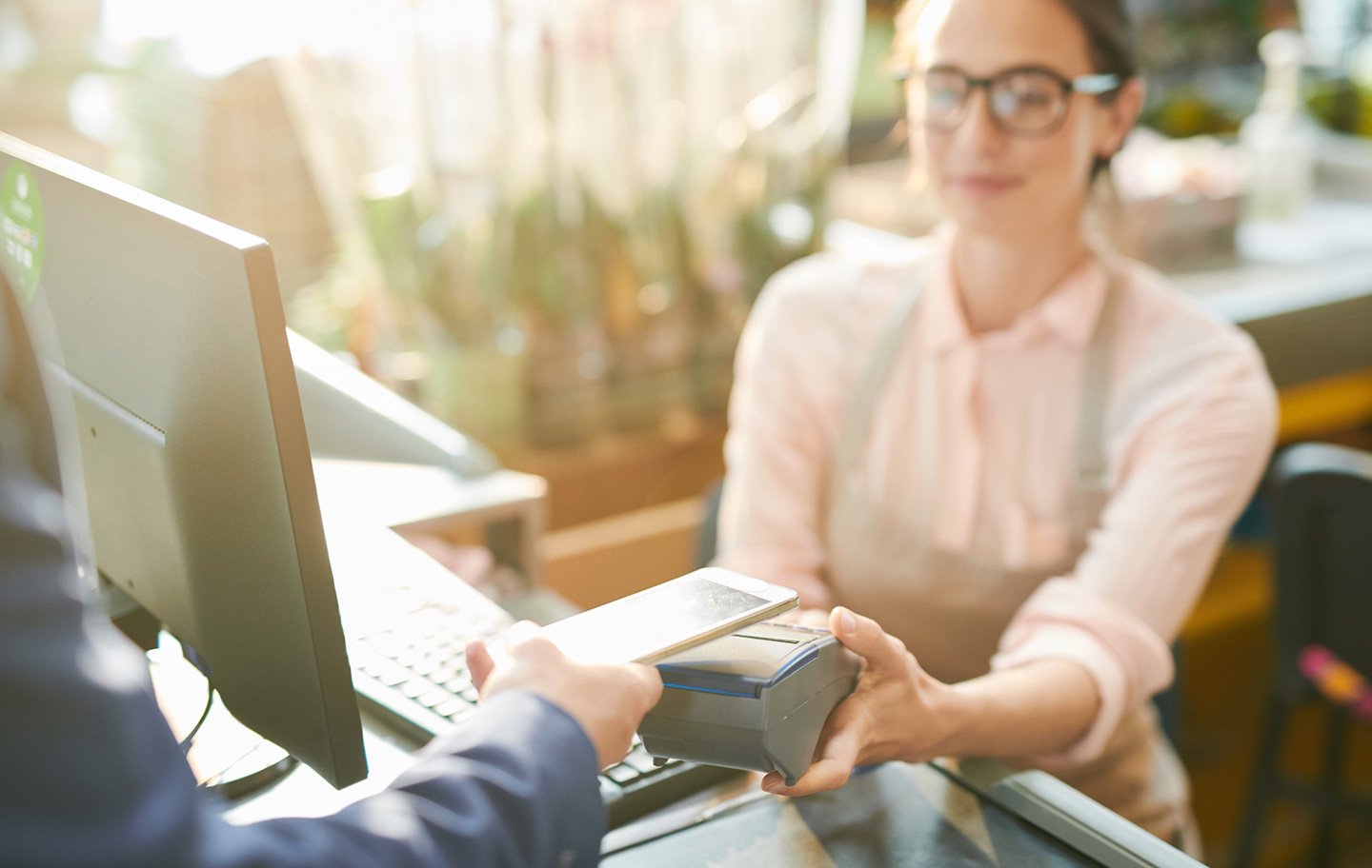 Pagos-NFC-y-sin-contacto-que-son-y-como-te-benefician